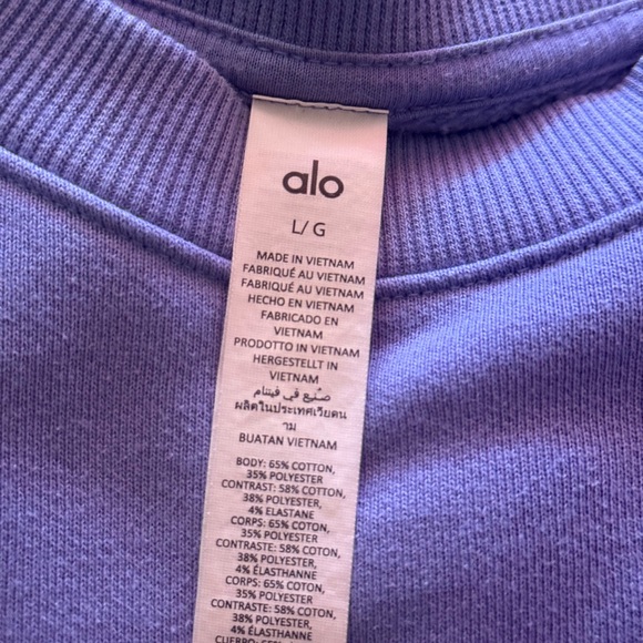 ALO Crewneck - Picture 4 of 7
